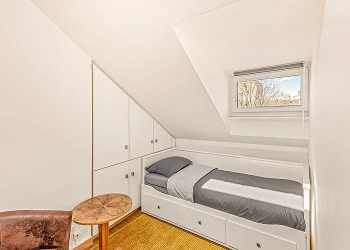 Dhg Luxury Heart Of *